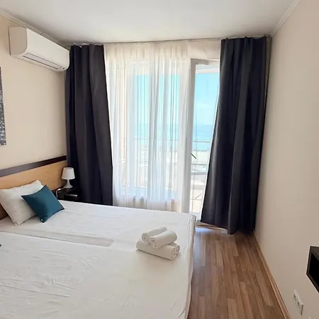 Beachfront - Sea & Pool Views - C205 * Obzor