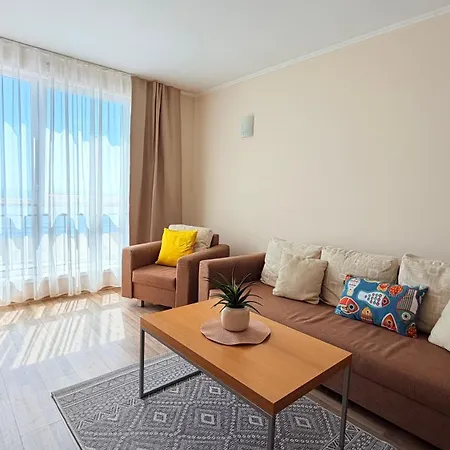 Apartament Beachfront - Sea & Pool Views - C205 *