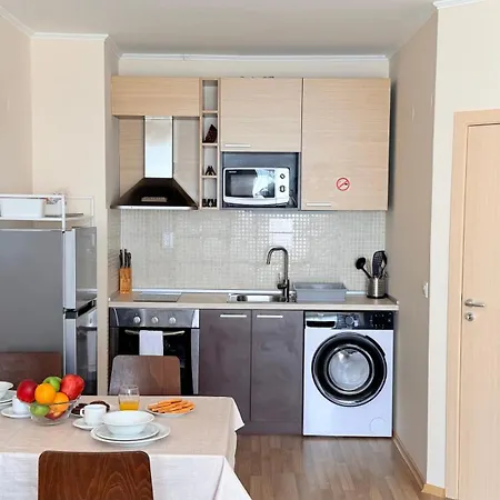 Apartament Beachfront - Sea & Pool Views - C205 Obzor